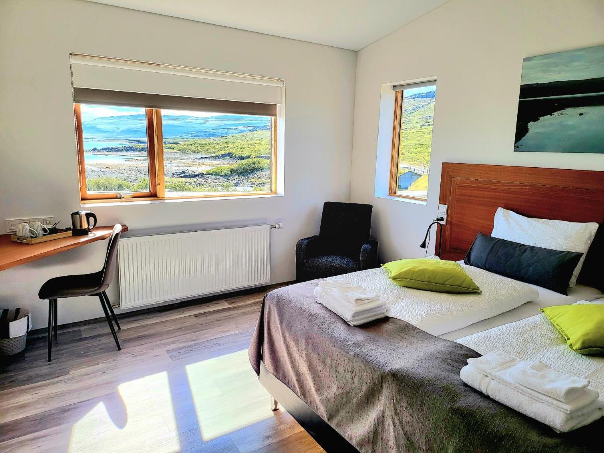 Hotel Flokalundur Brjanslaekur Екстериор снимка