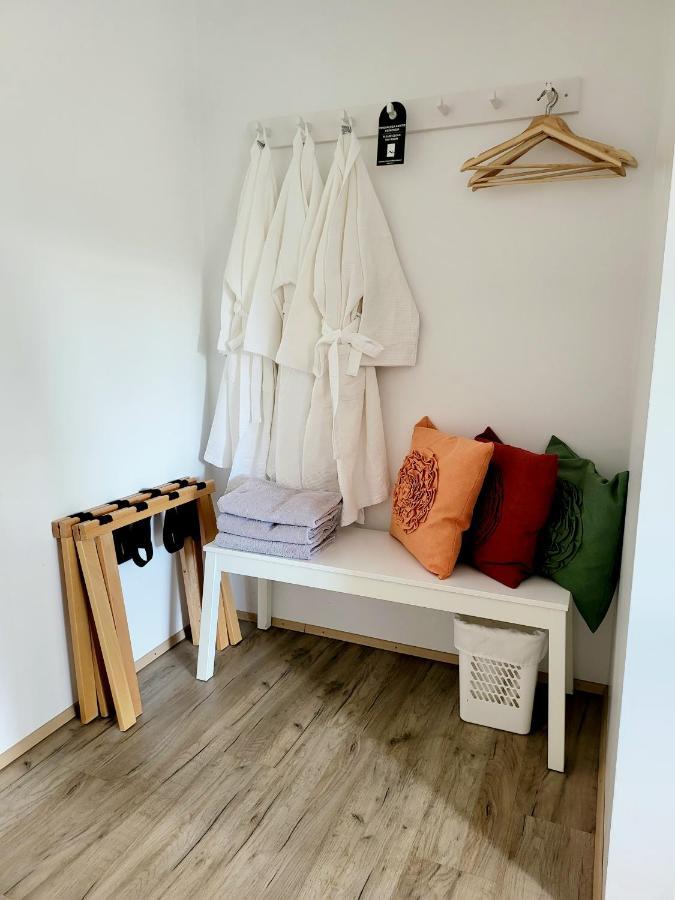 Hotel Flokalundur Brjanslaekur Екстериор снимка