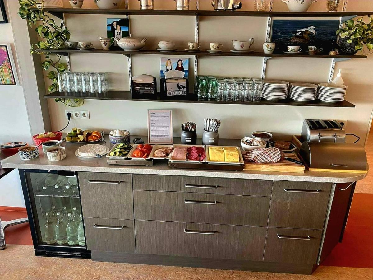 Hotel Flokalundur Brjanslaekur Екстериор снимка