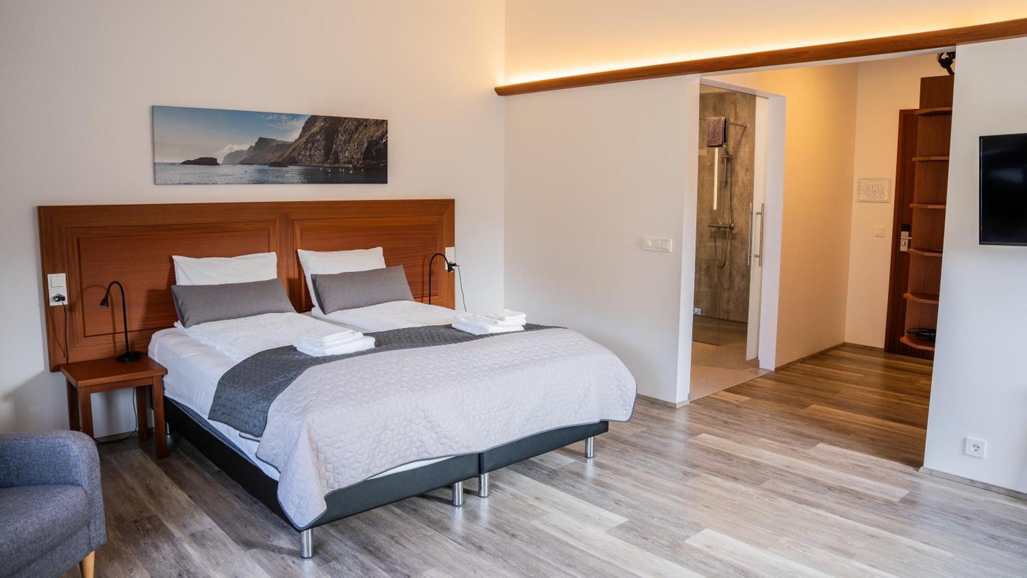 Hotel Flokalundur Brjanslaekur Екстериор снимка
