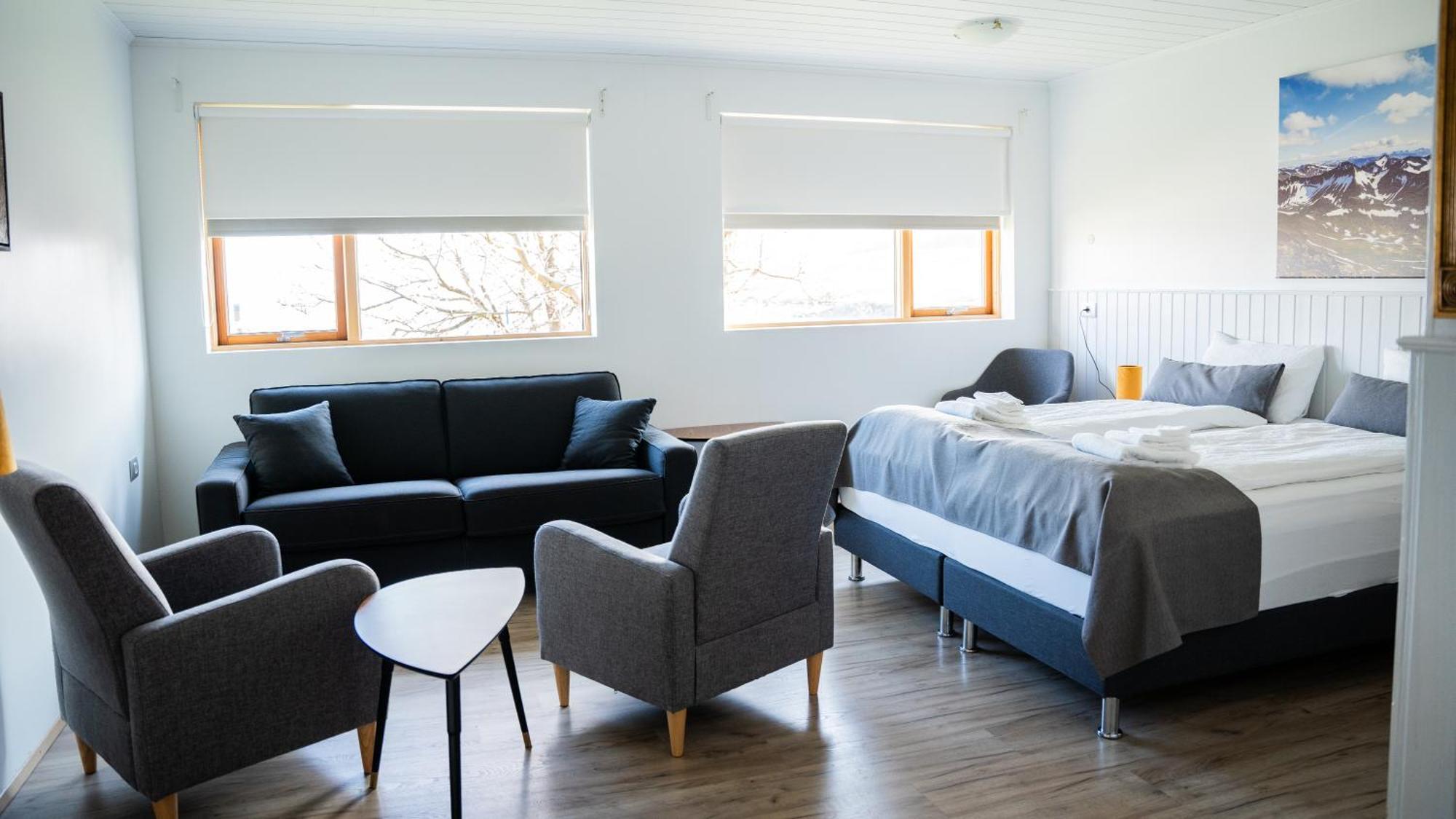 Hotel Flokalundur Brjanslaekur Екстериор снимка