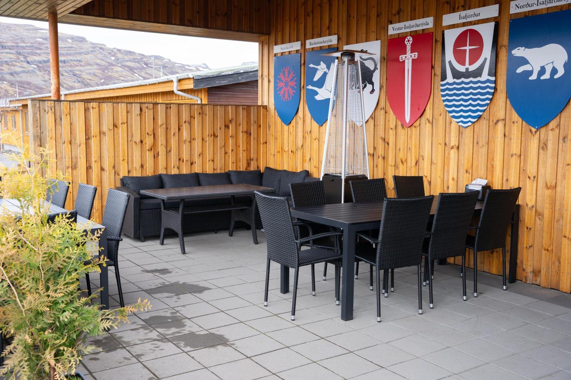 Hotel Flokalundur Brjanslaekur Екстериор снимка